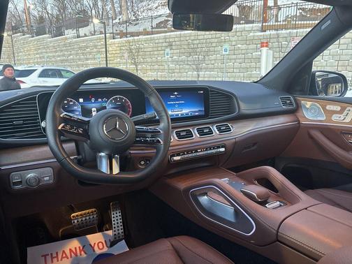 Obsidian Black Metallic 2025 Mercedes-Benz GLS 450 4MATIC