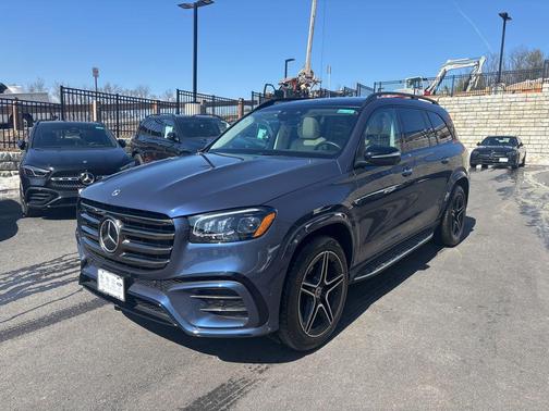 2026 Mercedes-Benz GLS 450 4MATIC
