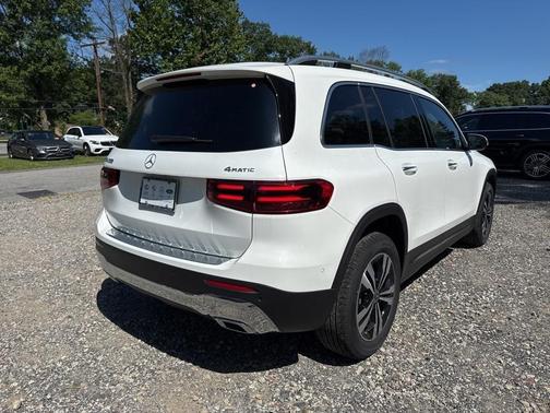 2025 Mercedes-Benz GLB 250 4MATIC