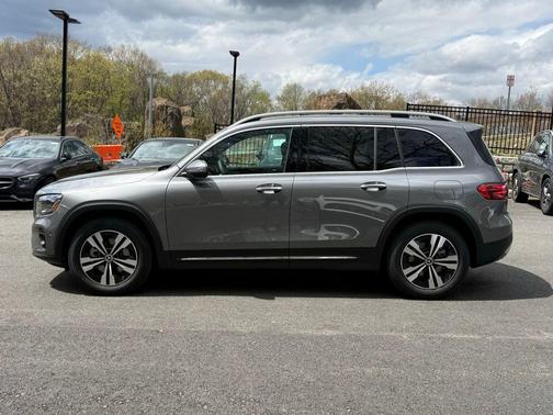 Mountain Grey Metallic 2026 Mercedes-Benz GLB 250 4MATIC