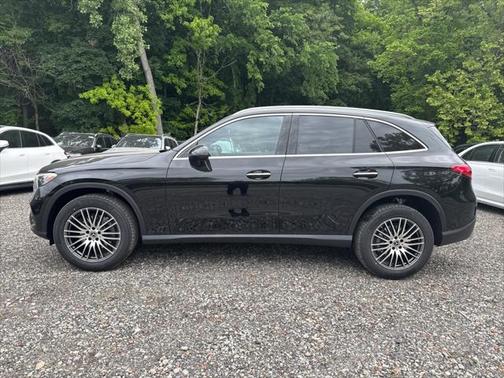 2025 Mercedes-Benz GLC 300 4MATIC