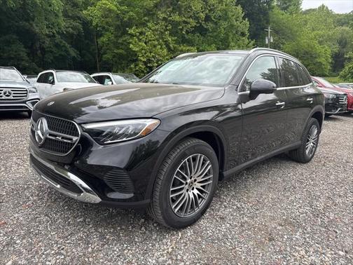 2025 Mercedes-Benz GLC 300 4MATIC
