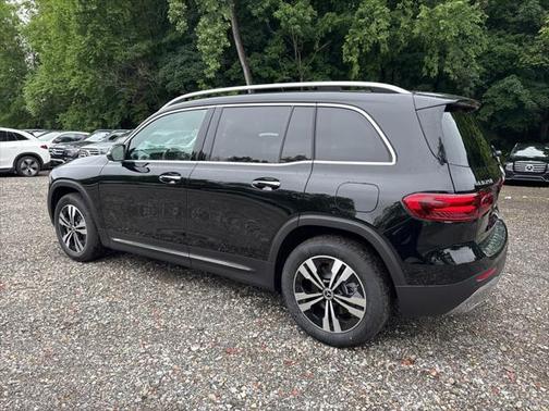 2025 Mercedes-Benz GLB 250 4MATIC