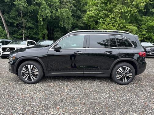 2025 Mercedes-Benz GLB 250 4MATIC