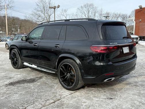 Obsidian Black Metallic 2025 Mercedes-Benz GLS 450 4MATIC