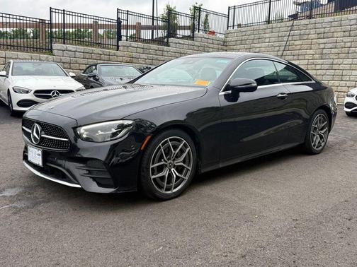 Obsidian Black 2022 Mercedes-Benz E-Class 4MATIC