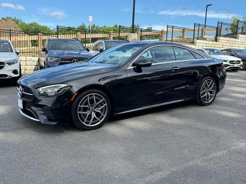 Obsidian Black 2022 Mercedes-Benz E-Class 4MATIC