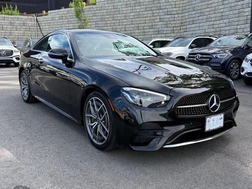 Obsidian Black 2022 Mercedes-Benz E-Class 4MATIC
