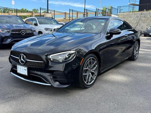 Obsidian Black 2022 Mercedes-Benz E-Class 4MATIC
