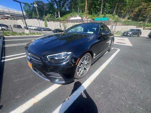 Obsidian Black 2022 Mercedes-Benz E-Class 4MATIC