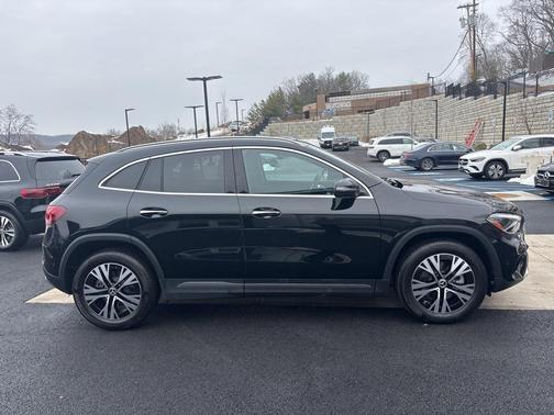 2025 Mercedes-Benz GLA 250 4MATIC