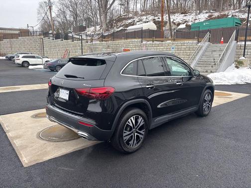2025 Mercedes-Benz GLA 250 4MATIC