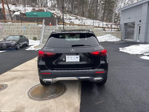 2025 Mercedes-Benz GLA 250 4MATIC