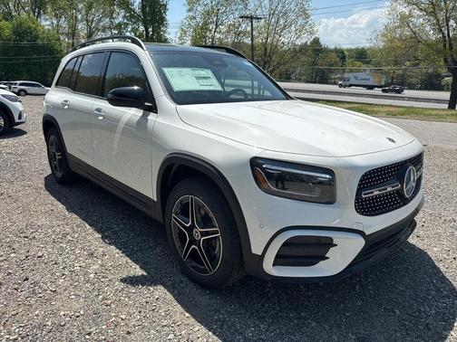 2025 Mercedes-Benz GLB 250 4MATIC
