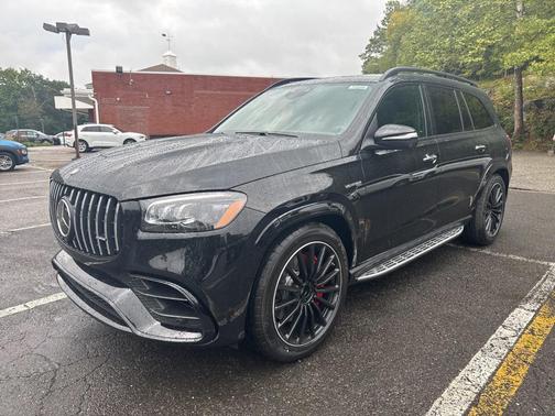 2026 Mercedes-Benz AMG GLS 63 Base