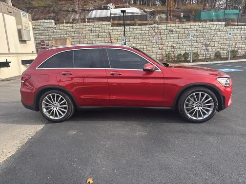2021 Mercedes-Benz GLC 300 4MATIC