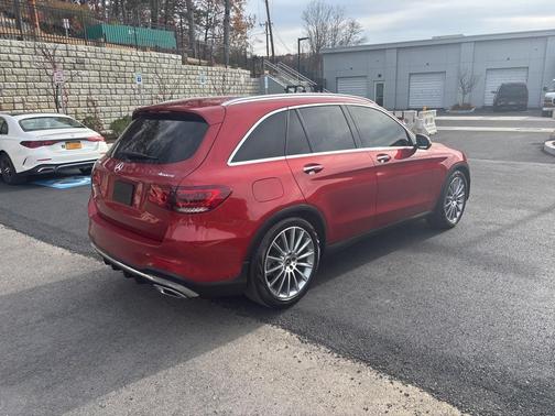 2021 Mercedes-Benz GLC 300 4MATIC