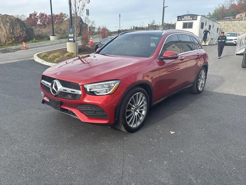 2021 Mercedes-Benz GLC 300 4MATIC