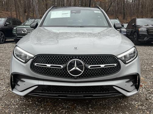 2026 Mercedes-Benz GLC 300 4MATIC