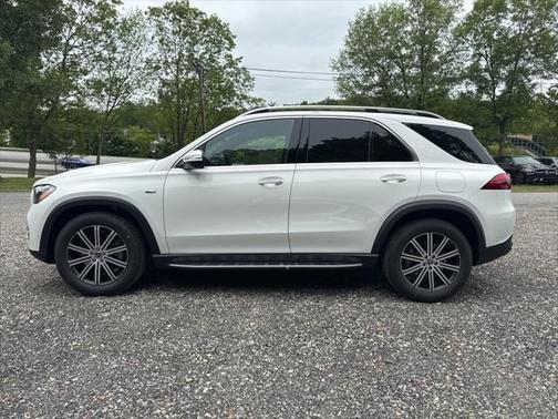 2025 Mercedes-Benz GLE 450e 4MATIC