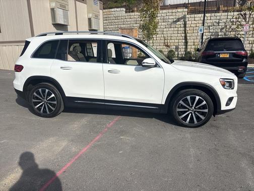 2023 Mercedes-Benz GLB 250 4MATIC