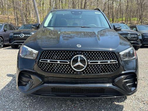 Black 2026 Mercedes-Benz GLE 450 4MATIC
