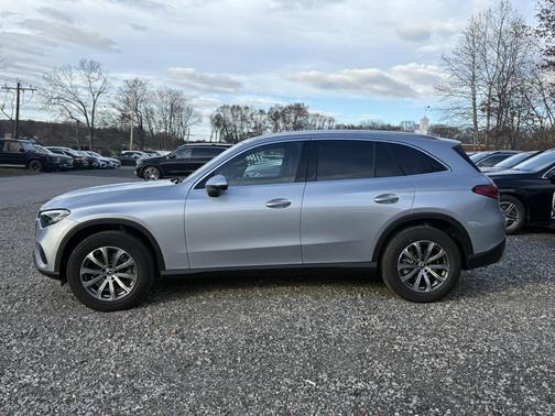 2026 Mercedes-Benz GLC 300 4MATIC