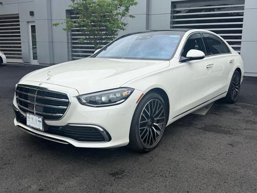 MANUFAKTUR Diamond White 2023 Mercedes-Benz S-Class 4MATIC