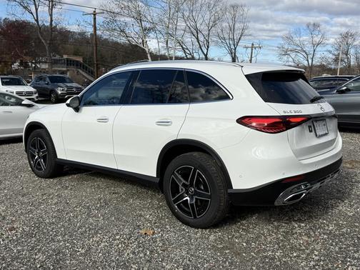 2026 Mercedes-Benz GLC 300 4MATIC