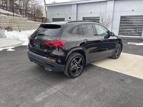 2025 Mercedes-Benz GLA 250 4MATIC