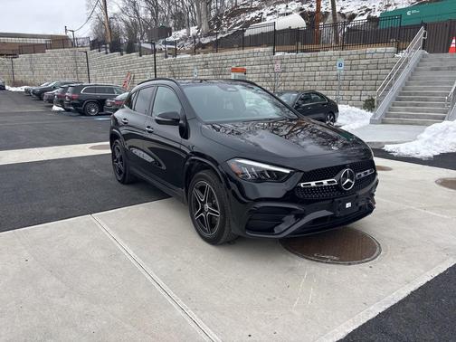2025 Mercedes-Benz GLA 250 4MATIC