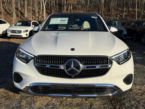 2026 Mercedes-Benz GLC 300 4MATIC