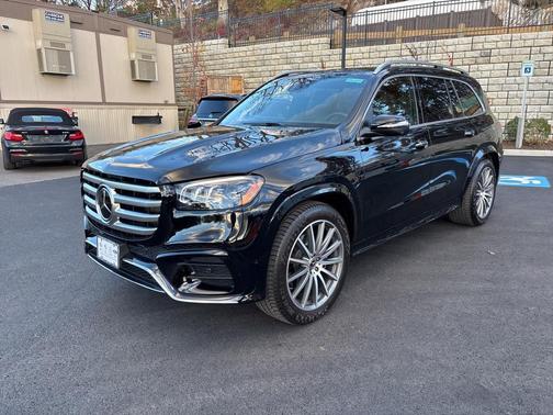 2025 Mercedes-Benz GLS 450 4MATIC