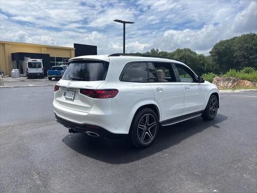 2025 Mercedes-Benz GLS 450 4MATIC