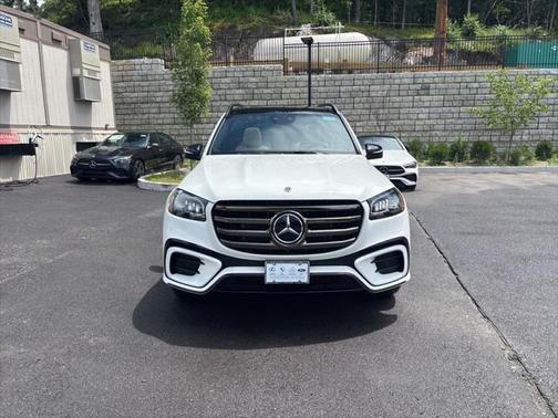 2025 Mercedes-Benz GLS 450 4MATIC