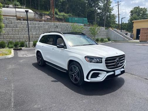 2025 Mercedes-Benz GLS 450 4MATIC