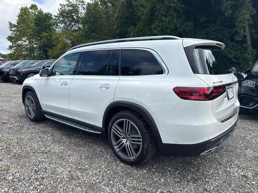 2026 Mercedes-Benz GLS 450 4MATIC