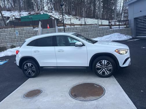 2025 Mercedes-Benz GLA 250 4MATIC