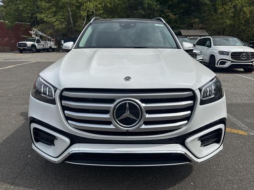 2026 Mercedes-Benz GLS 450 4MATIC
