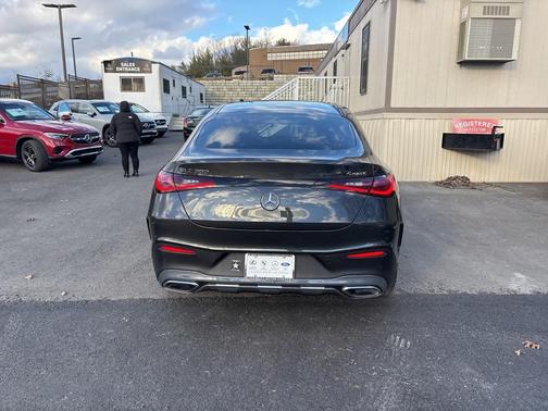 2025 Mercedes-Benz GLC 300 4MATIC Coupe