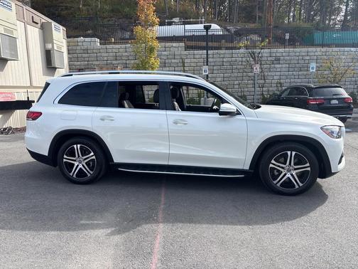2023 Mercedes-Benz GLS 450 4MATIC
