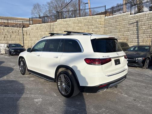 2023 Mercedes-Benz GLS 450 4MATIC
