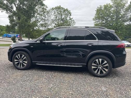 2025 Mercedes-Benz GLE 450e 4MATIC