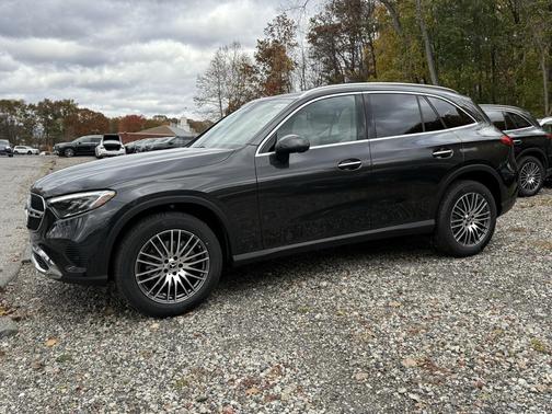 2026 Mercedes-Benz GLC 300 4MATIC