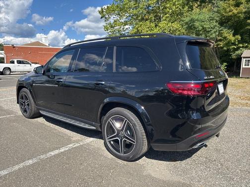 2026 Mercedes-Benz GLS 450 4MATIC
