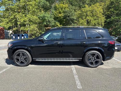 2026 Mercedes-Benz GLS 450 4MATIC