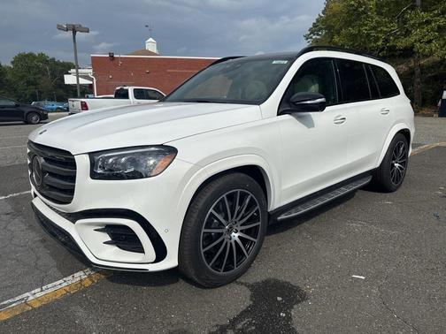 2026 Mercedes-Benz GLS 580 4MATIC