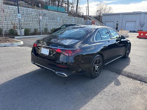 2025 Mercedes-Benz E-Class E 350