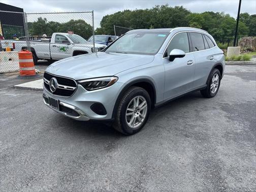 2025 Mercedes-Benz GLC 300 4MATIC
