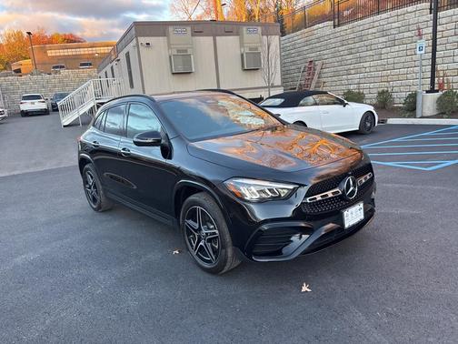 2025 Mercedes-Benz GLA 250 4MATIC